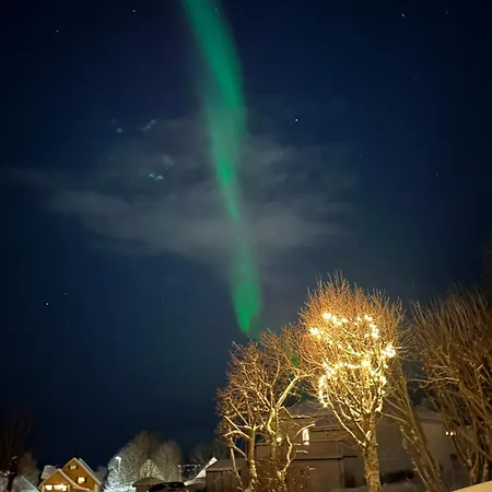 Appartement Stor Og Sentral Leilighet. Kort Vei Til Flyplass. Tromsø